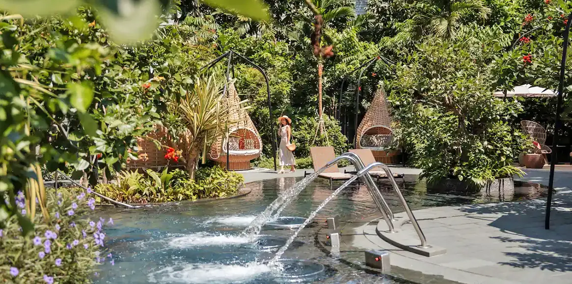 君悅酒店 游泳池水柱 君悅酒店 游泳池水柱