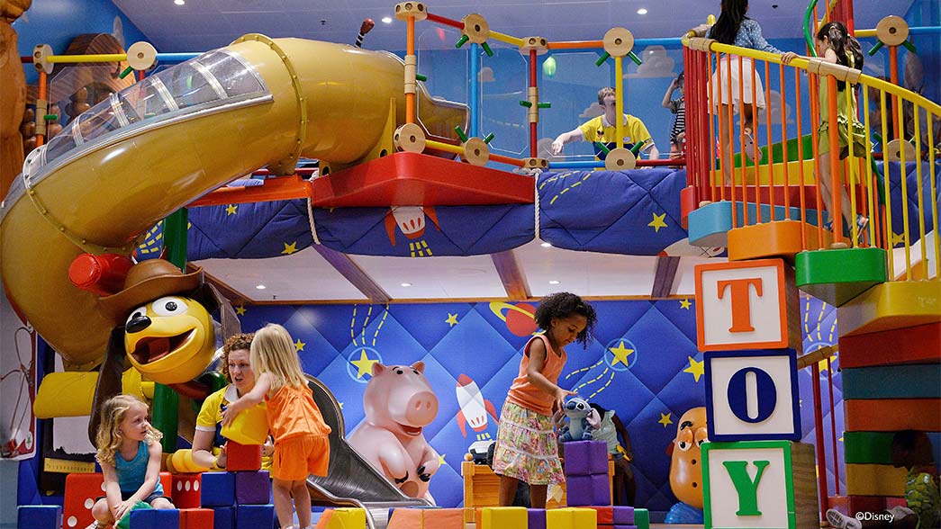 Disney′s Oceaneer Club Disney′s Oceaneer Club
