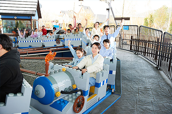 韓國FUN暑假》樂高樂園.愛寶潑水節.水族館韓服體驗.樂高樂園飯店5日