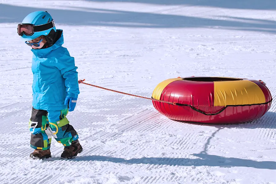 兒童雪上甜甜圈 兒童雪上甜甜圈