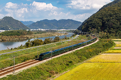 瑞風號山景