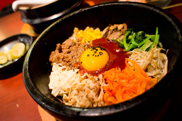 韓國石鍋拌飯 韓國石鍋拌飯